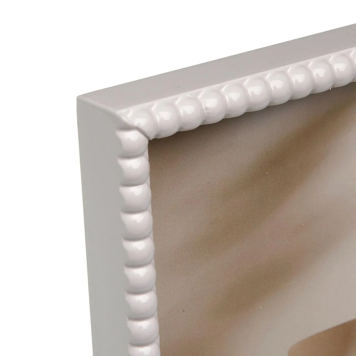 Cadre photo versa blanc bois mdf 2 x 21 3 x 16 3 cm s341449781. Diaytar a été pensé pour les multitâches, les exigeants, les pressés, les rêveurs... En somme, pour vous.
