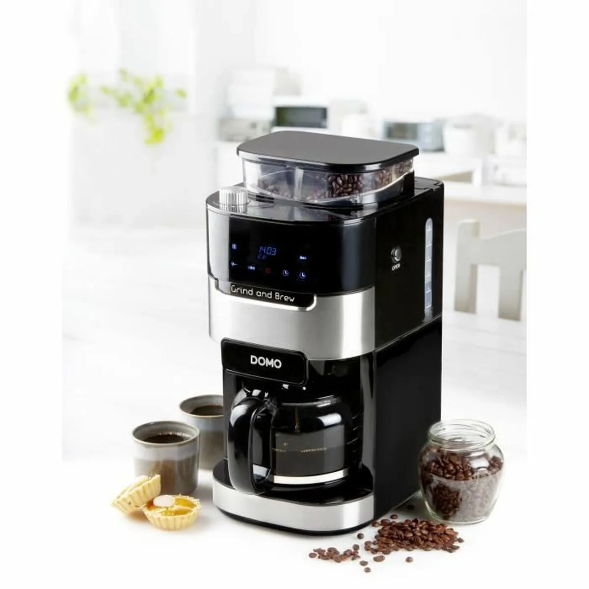 Cafetiere goutte a goutte domo do721k 1 5 l noir s7100860888. Diaytar vous habille de la tête aux pieds avec goût et raffinement.