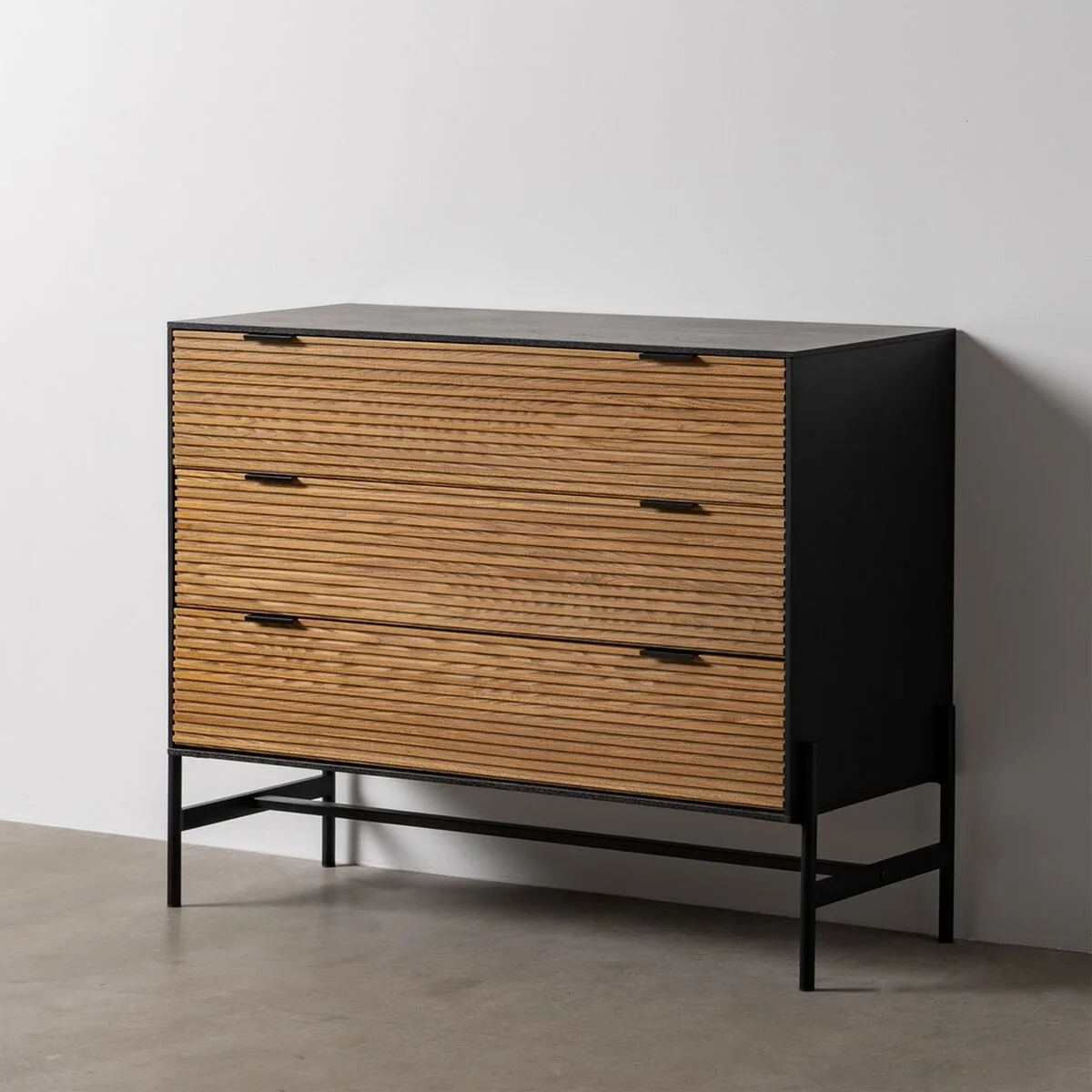 Caisson a tiroirs orleans noir naturel fer bois mdf 104 x 40 x 81 5 cm s880619585. Découvrez la diversité Diaytar : une infinité de produits pour la maison, le travail, les loisirs, tous dans l'air du temps