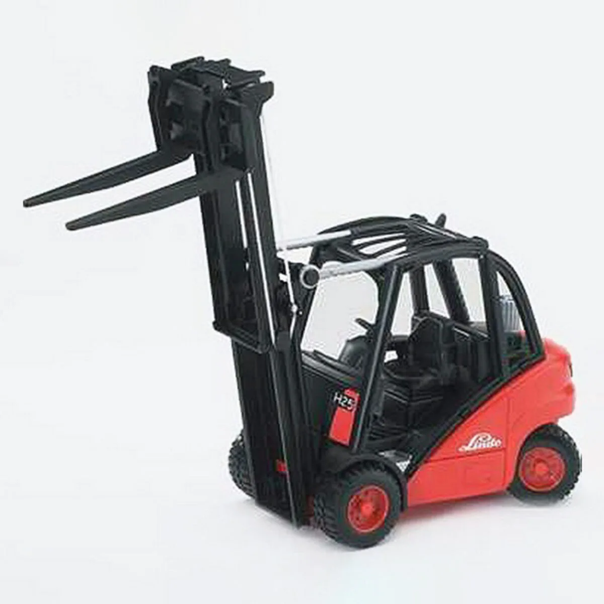 Camion travaux publics gabelstapler bruder 02511 29 x 9 x 22 cm s240177633. Nous sommes les archéologues du produit parfait. Diaytar exhume pour vous les trésors cachés du marché.