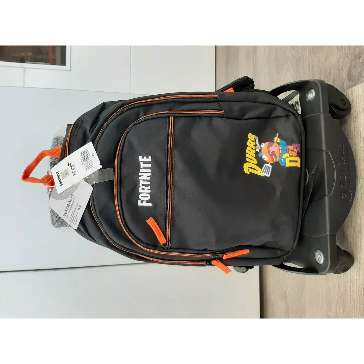 Cartable a roulettes fortnite durrr noir 44 x 30 x 20 cm s243647322. Nous avons infusé Diaytar avec une dose massive de passion pour le produit. Contagieux : vous allez l'attraper.