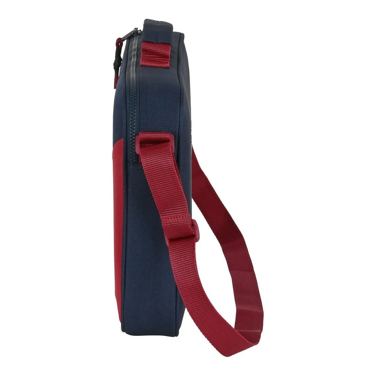 Cartable d ecole f c barcelona corporativa bleu bordeaux 38 x 28 x 6 cm s430531628. L'ADN de Diaytar : un mélange éclectique et raffiné de produits qui parle aussi bien aux geeks qu'aux esthètes