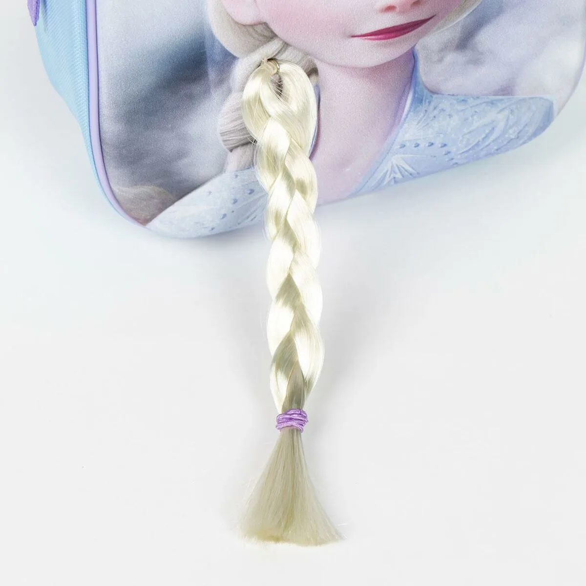 Cartable frozen bleu clair 22 x 27 x 1 cm s074144740. Diaytar, c'est la plateforme qui ose remettre l'humain au centre de l'expérience produit, dans un monde de plus en plus digital.