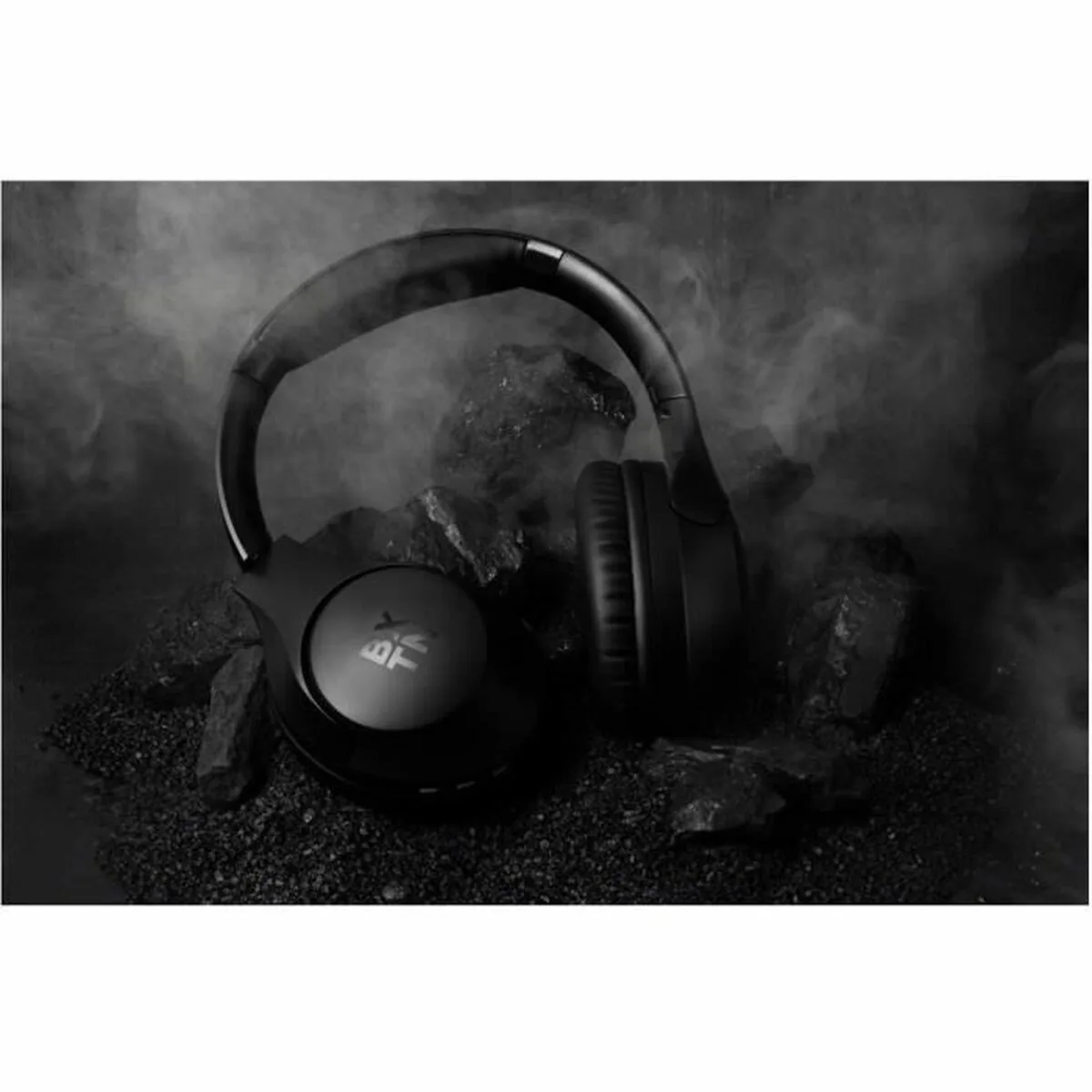 Casque bushnell noir s7101593887. Notre mission : éradiquer le superflu pour ne vous proposer que l'essentiel... mais en beaucoup plus stylé. Bienvenue chez Diaytar.