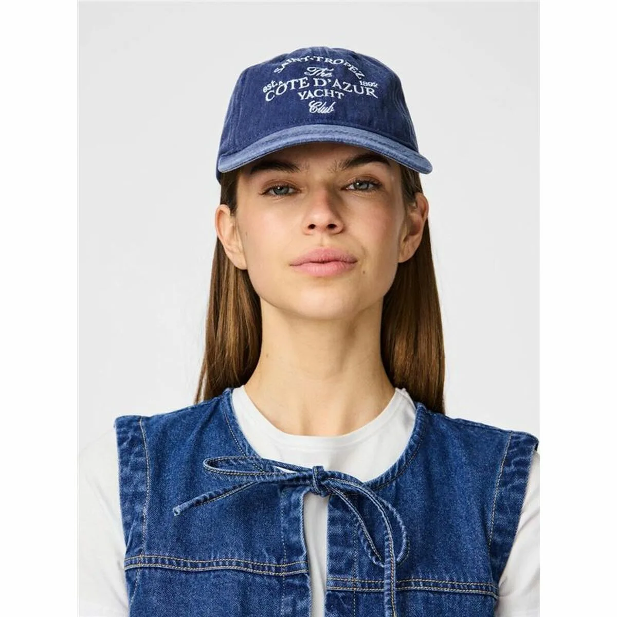 Casquette de sport pieces 17156273 15 3932 tcx bleu taille unique s6419004072. Diaytar a été pensé pour les multitâches, les exigeants, les pressés, les rêveurs... En somme, pour vous.