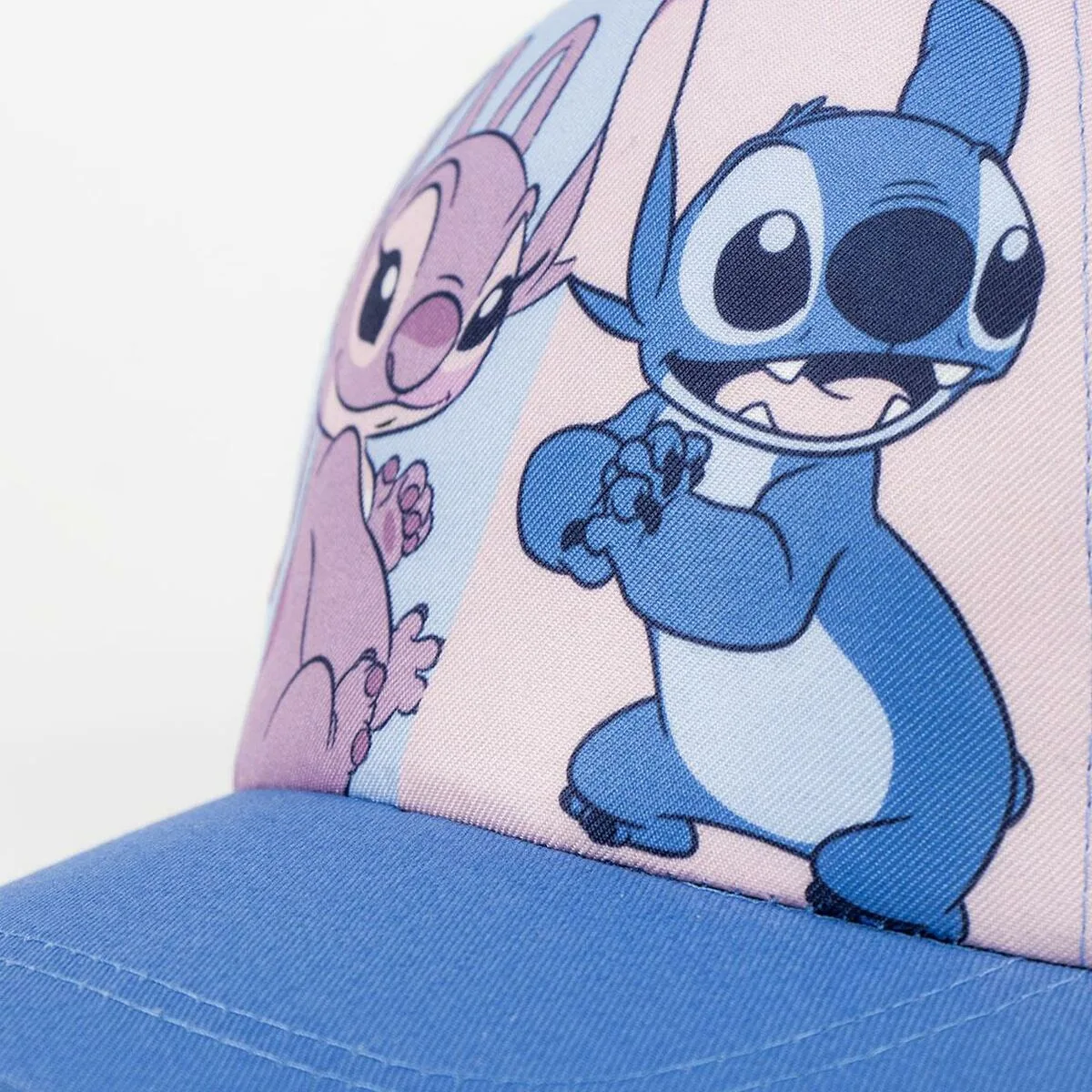 Casquette enfant stitch bleu s245086769. L'ADN de Diaytar : un mélange éclectique et raffiné de produits qui parle aussi bien aux geeks qu'aux esthètes