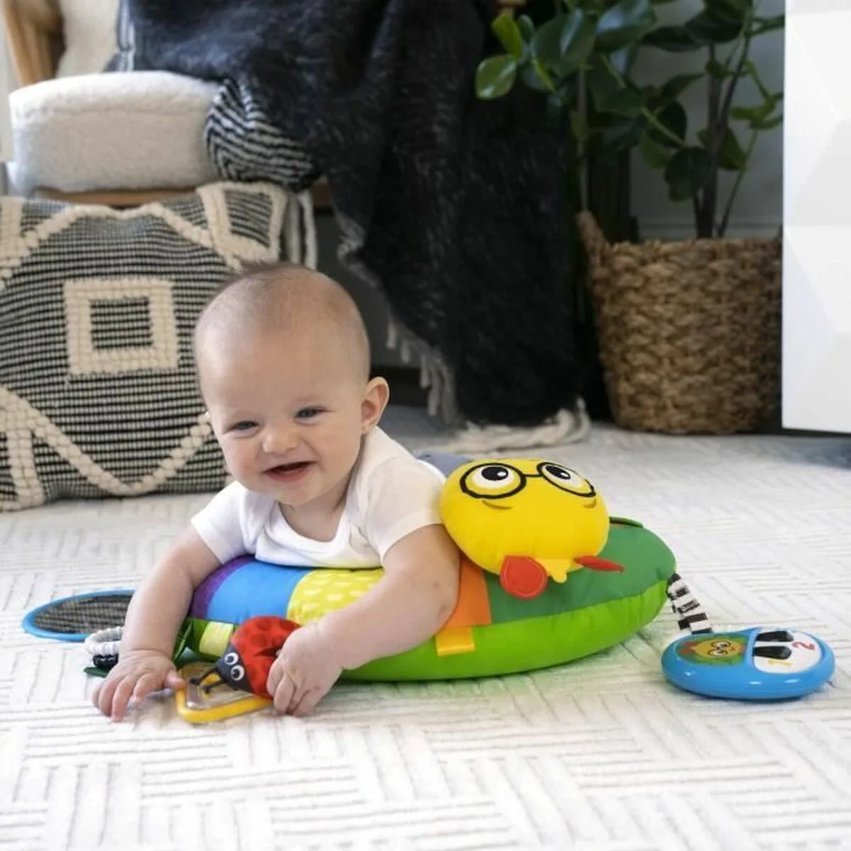 Centre d activites baby einstein cal a pillow s7100217634. Bien plus qu'un site, Diaytar est un club. Le club de ceux qui savent reconnaître la valeur d'un produit exceptionnel.