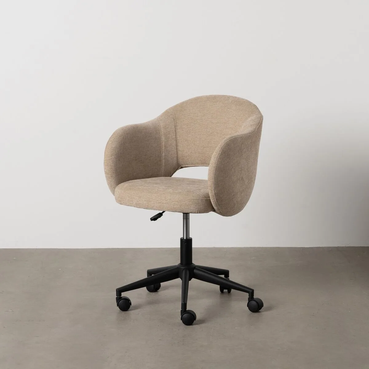 Chaise de bureau noir beige 56 x 56 x 85 cm s880829469. Diaytar, c'est votre éditeur de vie. Nous sélectionnons les produits qui deviendront les chapitres essentiels de votre quotidien.