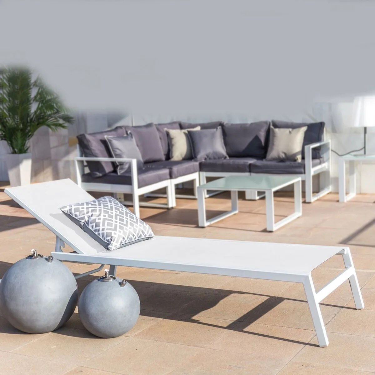 Chaise longue thais blanc 199 x 61 x 30 cm s870006479. Bienvenue sur Diaytar, où le shopping généraliste devient une chasse au trésor pour produits tendance et innovants