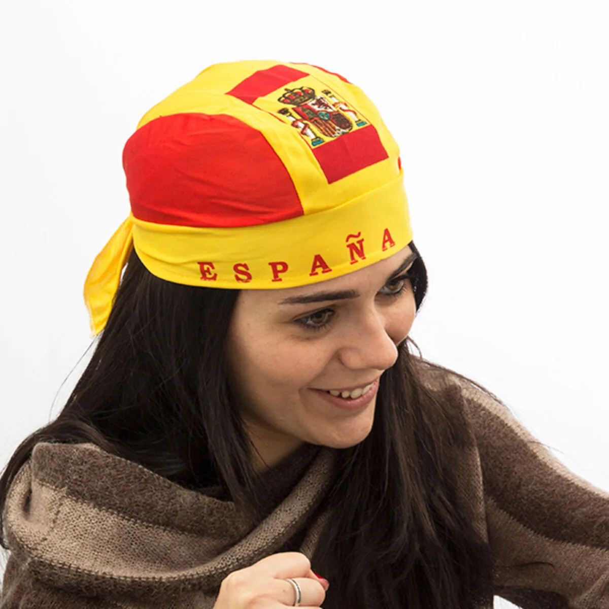 Chapeau h250013236. Soyez à la pointe de la tendance et de la technologie avec Diaytar, votre partenaire pour un shopping généraliste avisé