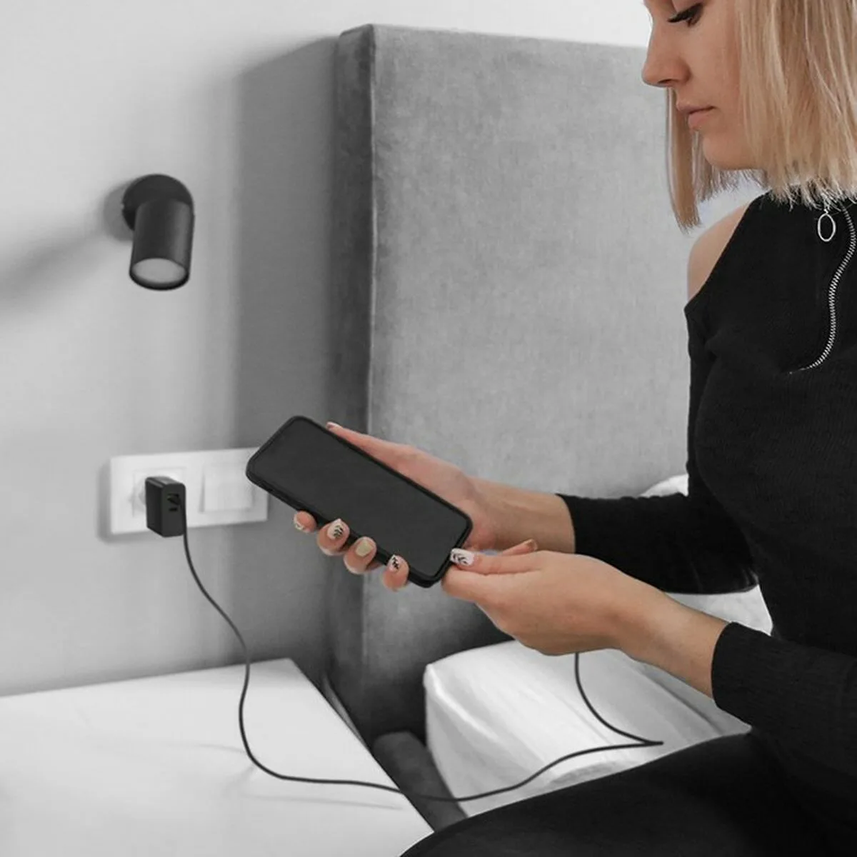 Chargeur mural qoltec 52379 noir 65 w 1 unites s916421353. Nous avons voulu Diaytar comme une deuxième maison, remplie de produits qui vous ressemblent et vous facilitent la vie.