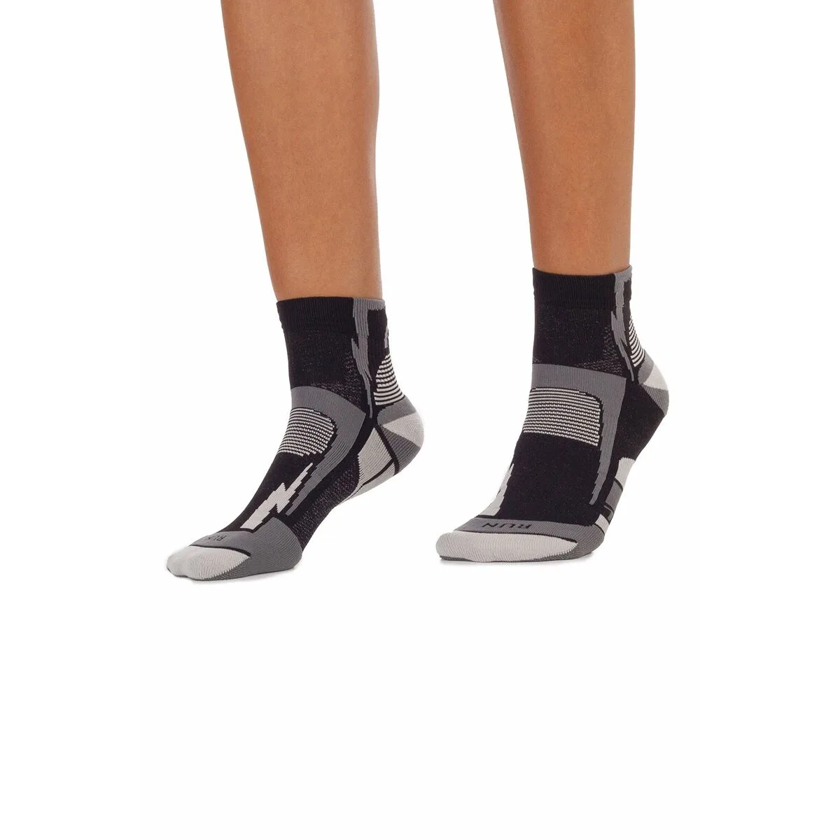 Chaussettes de sport mico argento x static noir gris m070165231. Diaytar : Le curateur de votre quotidien. Des produits soigneusement choisis pour leur originalité et leur utilité