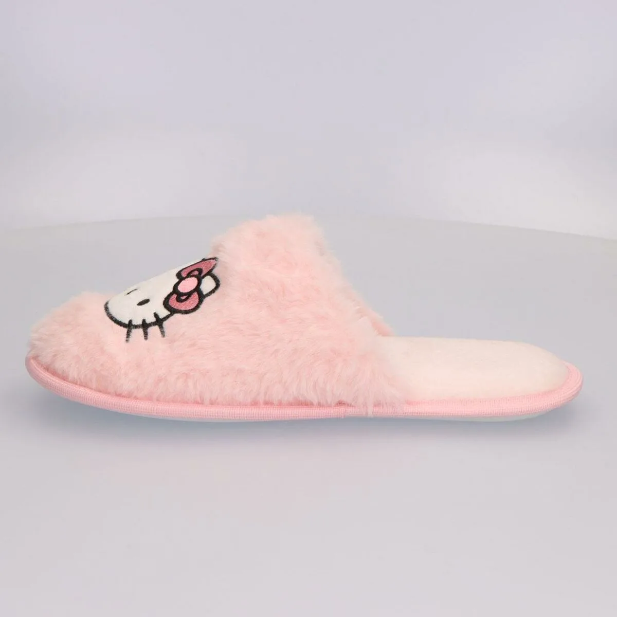 Chaussons hello kitty s074419425. Diaytar est le trait d'union entre le monde de la tech et celui du lifestyle, pour une expérience utilisateur sans faille.