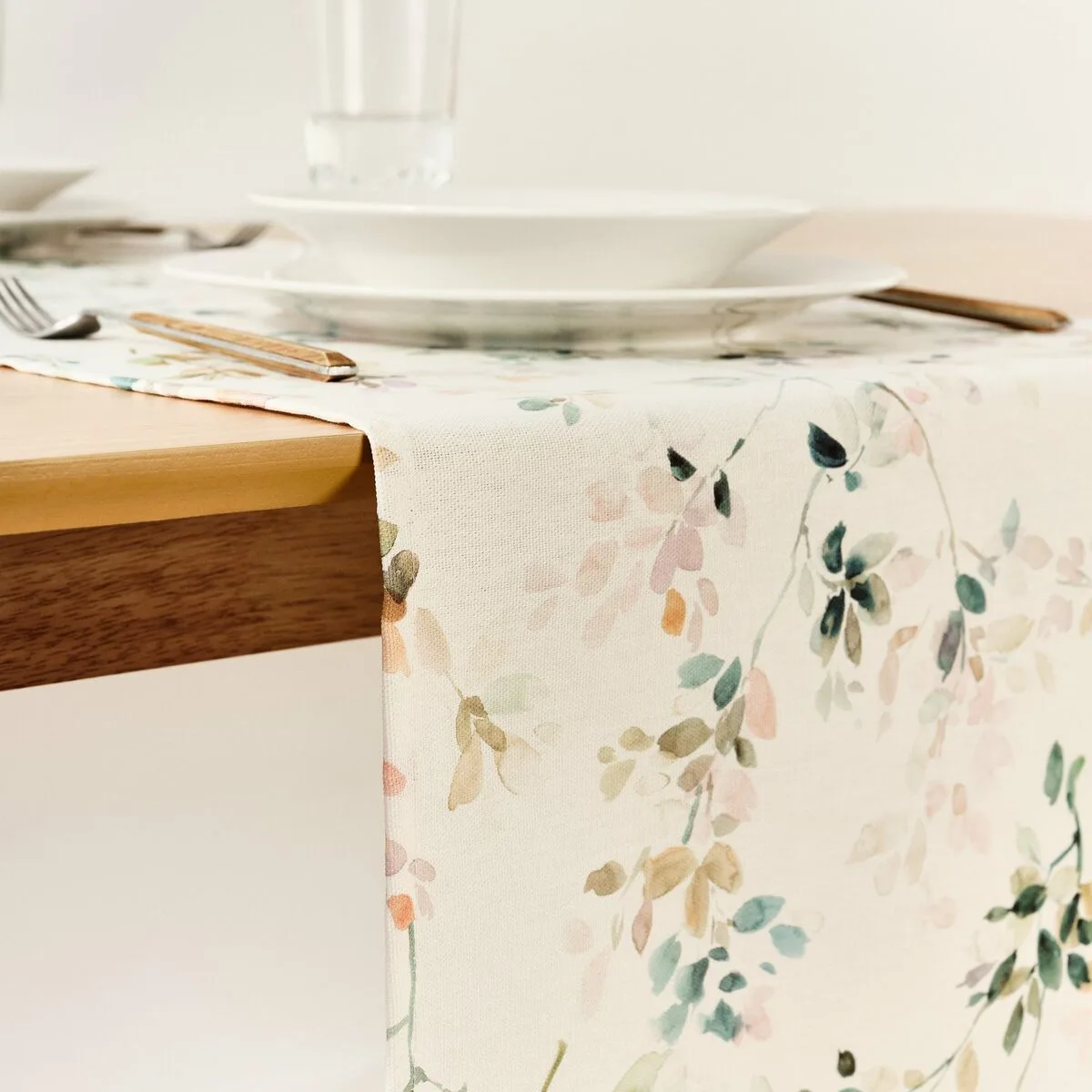 Chemin de table belum 0120 247 multicouleur 45 x 140 cm s980525410. Votre boutique de confiance Diaytar vous accompagne dans tous vos projets.