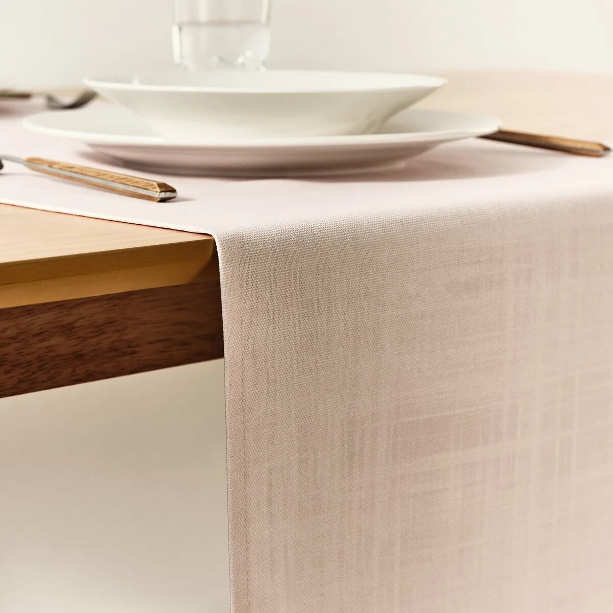 Chemin de table belum liso 45 x 140 cm s980525248. Diaytar mise sur l'intelligence collective : notre communauté nous guide pour dénicher les produits les plus plébiscités.
