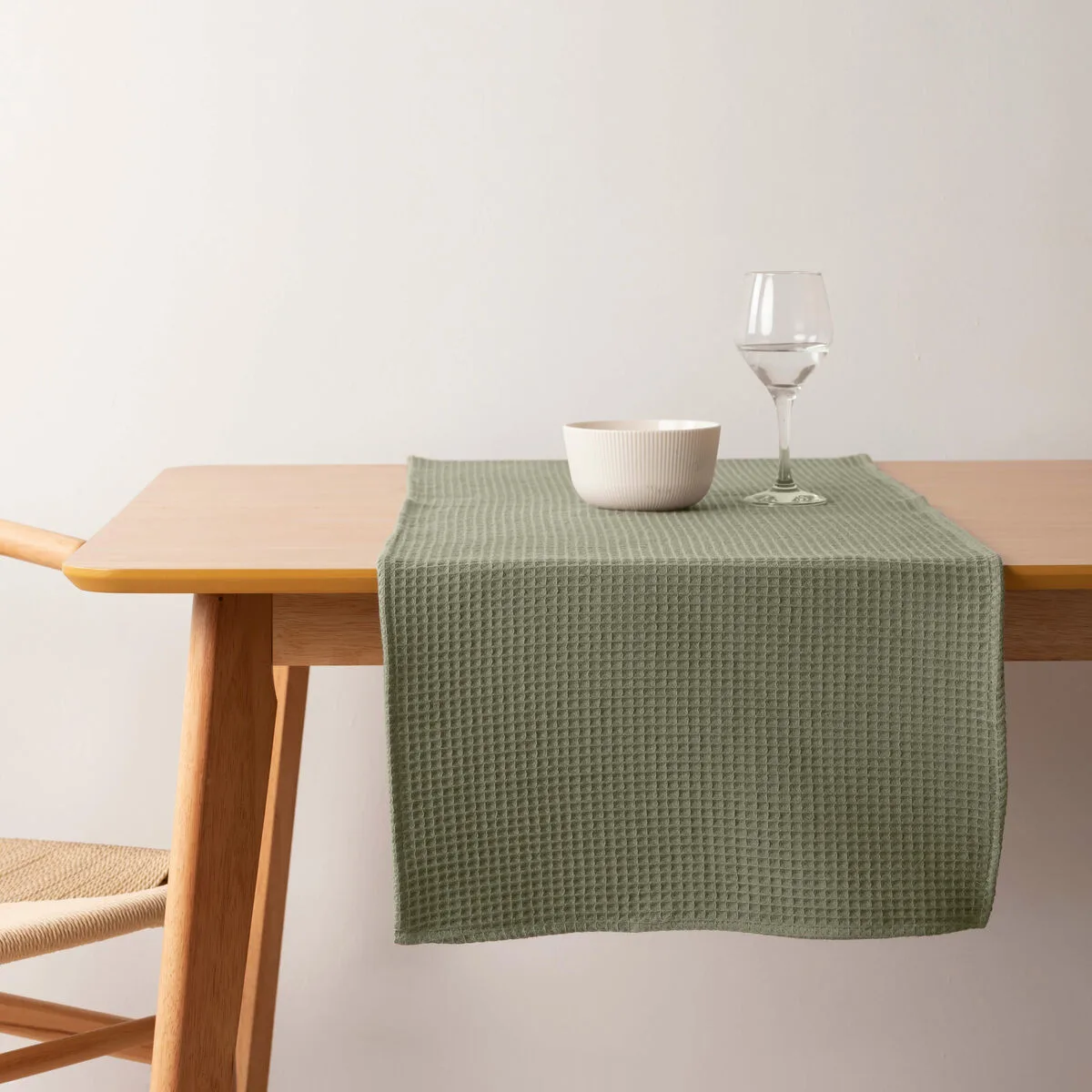 Chemin de table belum waffle vert 45 x 140 cm s980452699. Diaytar, c'est l'assurance de découvrir des produits que vous ne trouverez nulle part ailleurs, tous domaines confondus