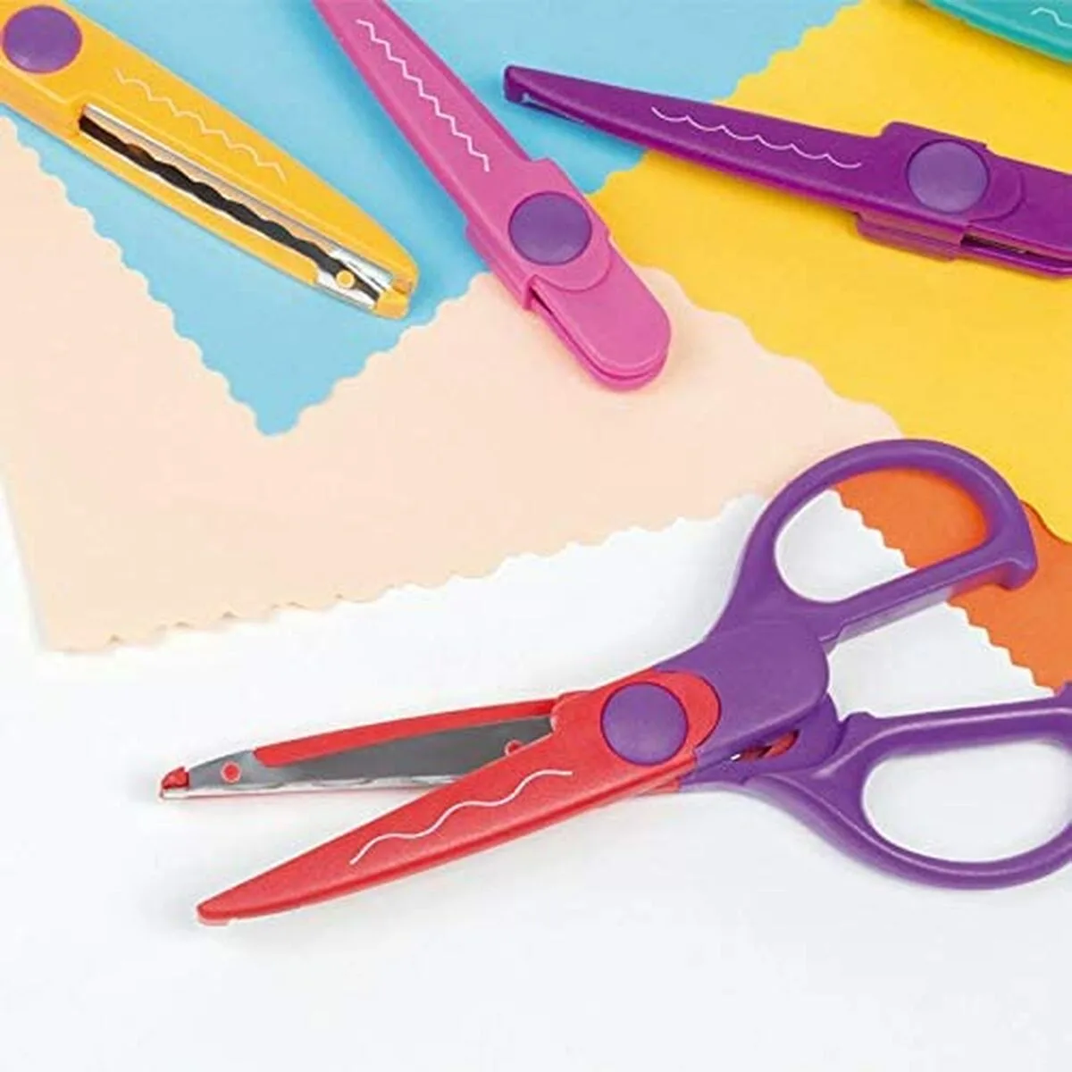 Ciseaux milan 9 pieces multicouleur plastique s841325015. Diaytar, c'est la vitrine ultime des produits qui comptent vraiment, ceux qui simplifient et embellissent existant.