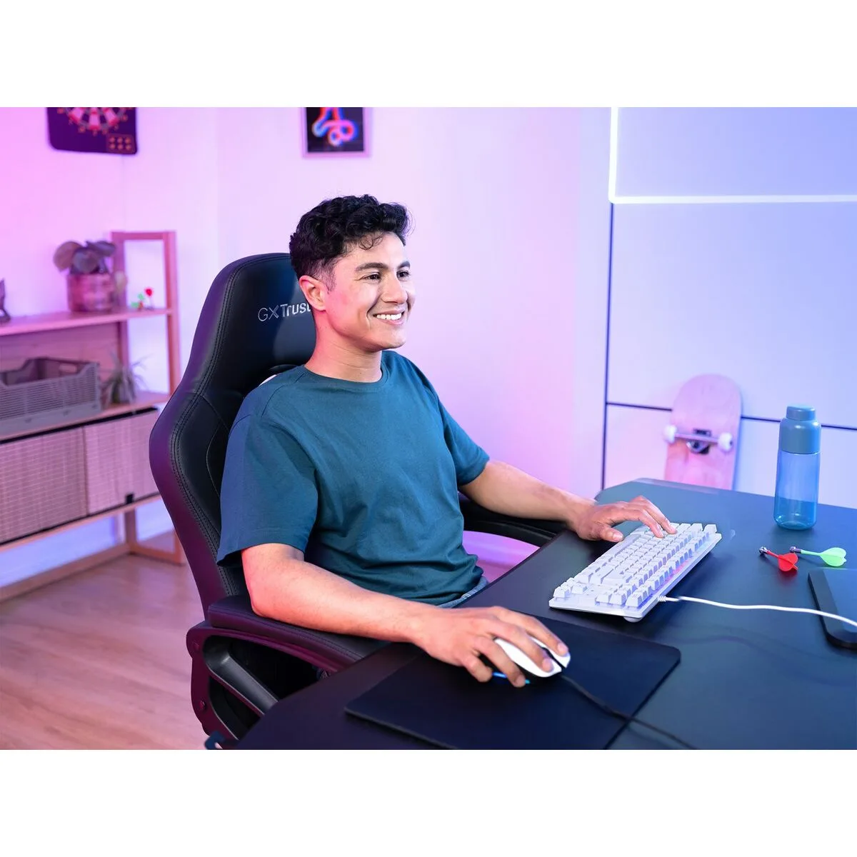 Clavier pour jeu trust gxt 833w thado blanc multicouleur qwerty qwerty us s9111871770. Notre mantra chez Diaytar : un produit, un sourire. Nous mesurons notre succès à votre satisfaction instantanée.