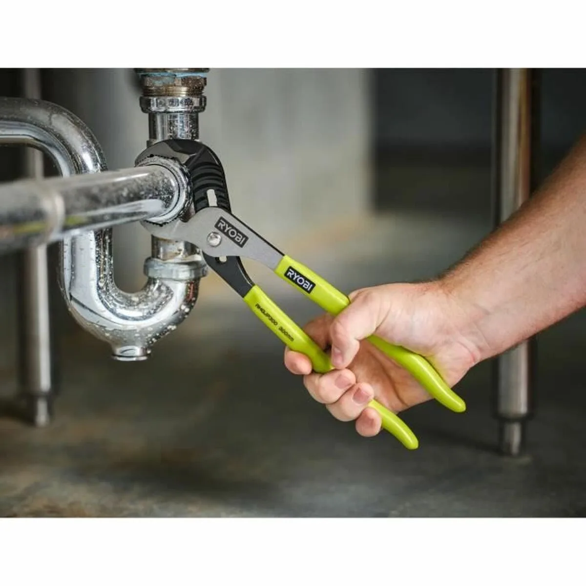 Cle serre tube ryobi 30 cm s7100170835. Les dernières tendances mode vous attendent chez Diaytar !
