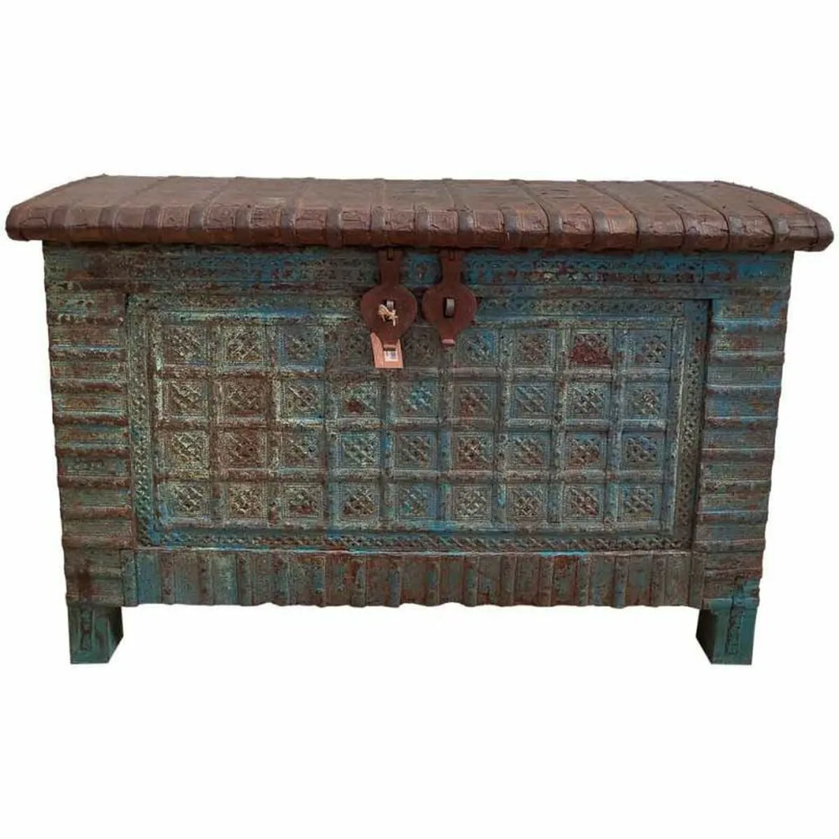 Coffre alexandra house living bleu bois de manguier 44 x 90 x 132 cm d163193974. Diaytar, le partenaire de ceux qui veulent une vie mieux équipée, mieux designée et plus connectée, tout simplement.Diaytar : Le laboratoire des tendances où naissent vos futurs produits préférés, des essentiels aux plus innovants.