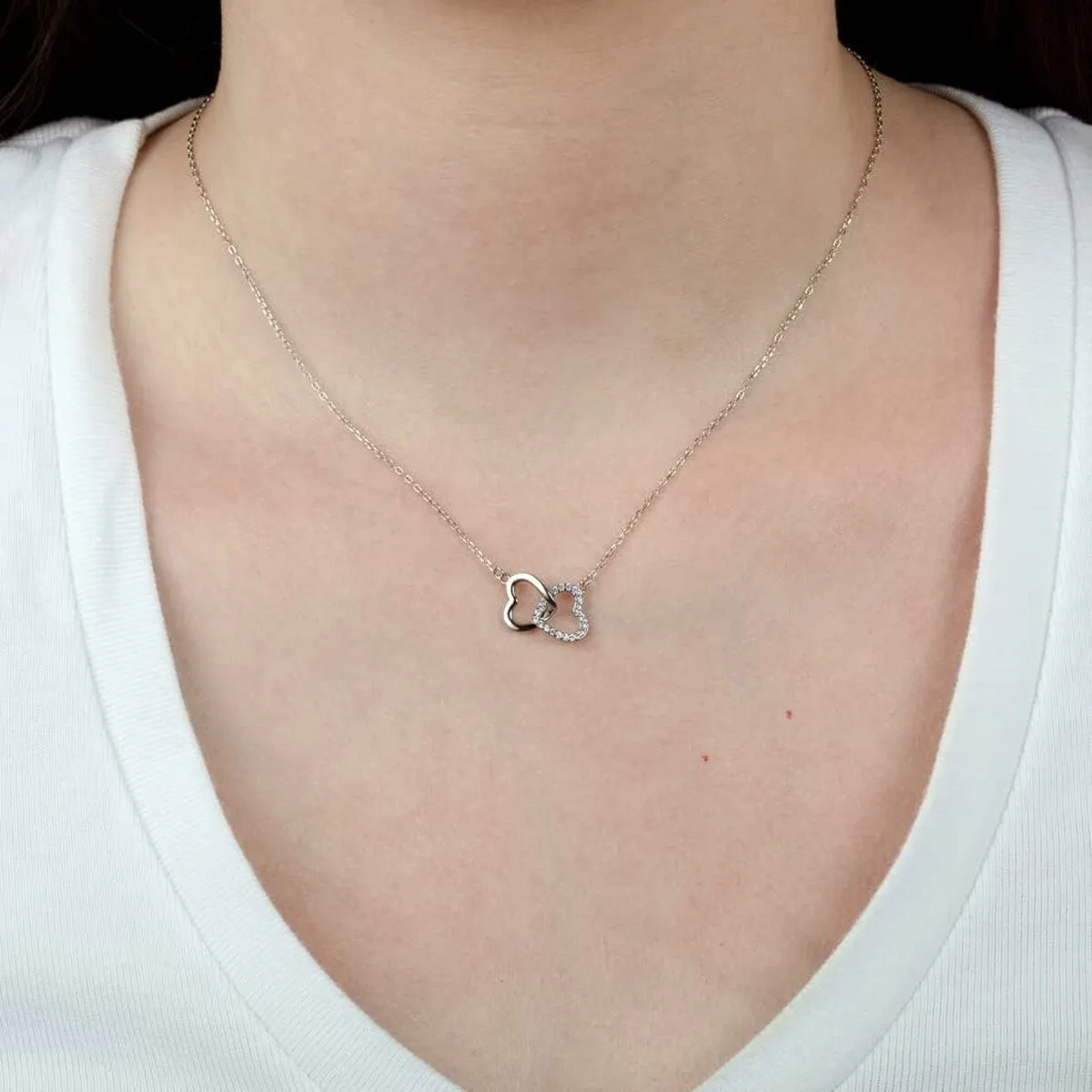 Collier femme lotus lp3093 1 1 s721784557. Diaytar vous offre un accès privilégié à une sélection de produits qui font buzz, qui innovent et qui embellissent la vie