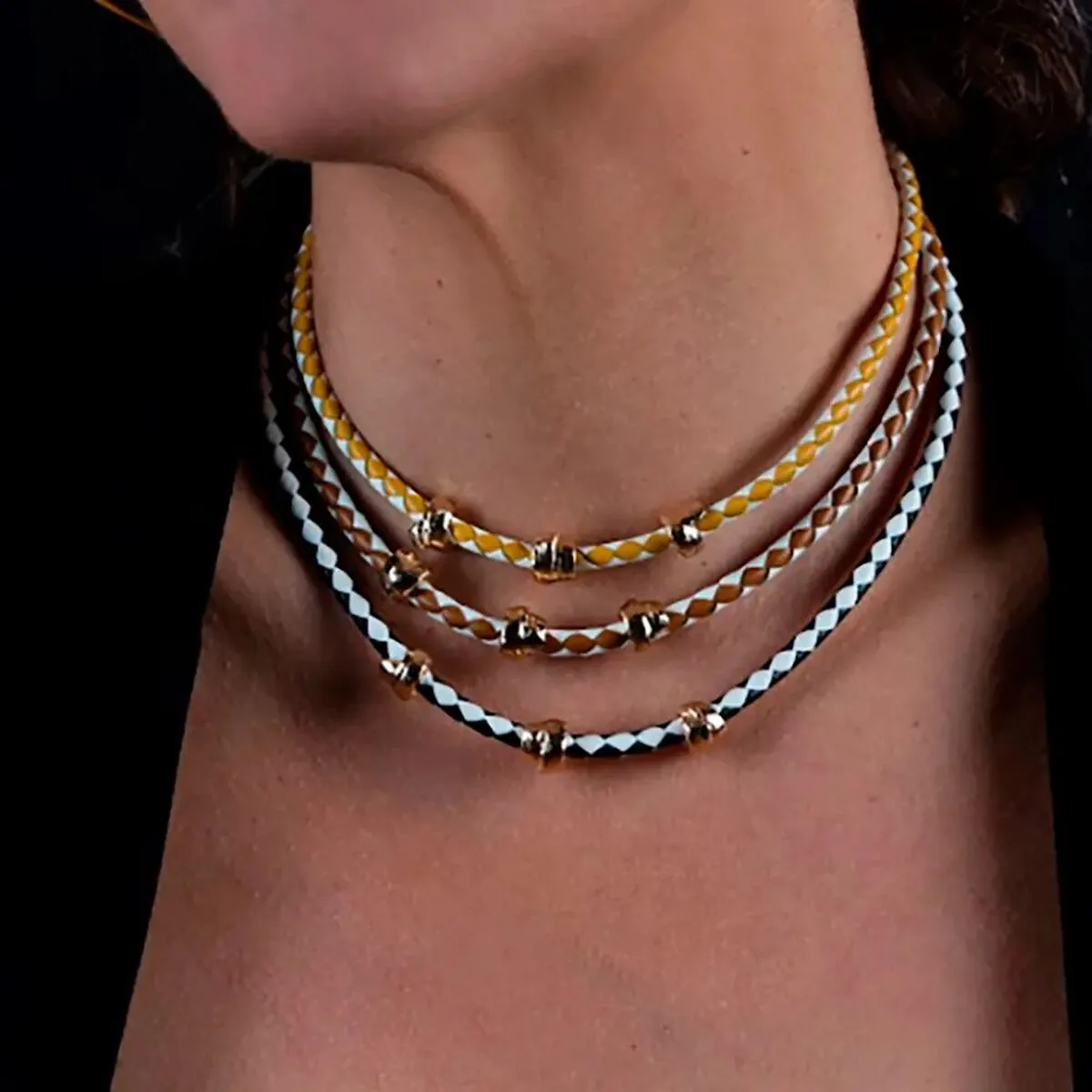 Collier femme shabama namibia laiton en or cuir 38 cm lot 3 pieces s0511580992. Diaytar, c'est le testament vivant qu'on peut allier large choix et qualité exemplaire dans le e-commerce.