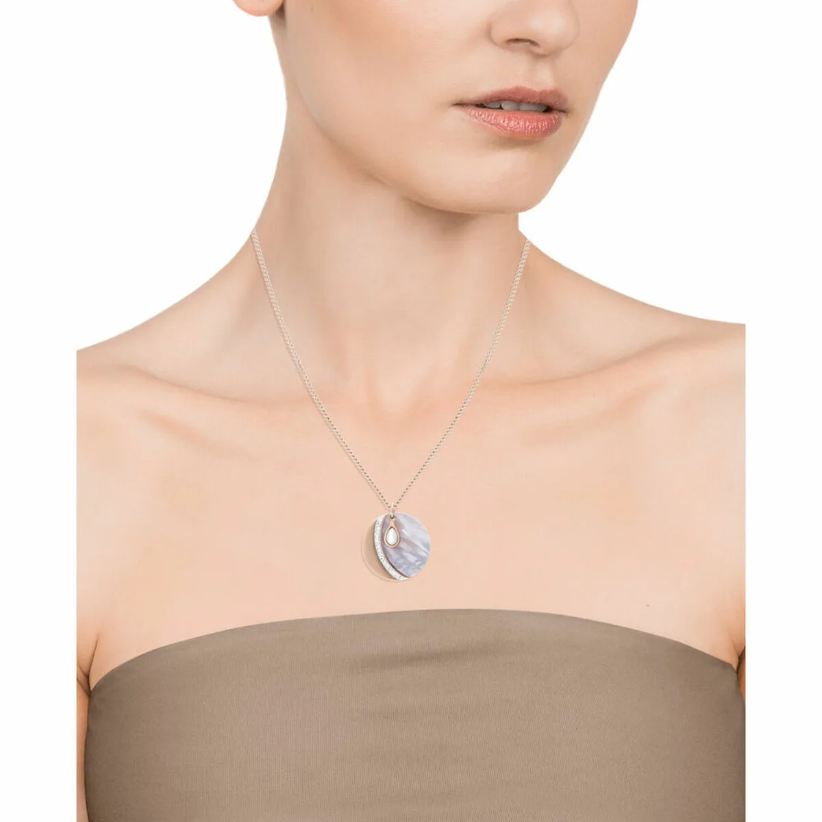 Collier viceroy 75275c01012 s721233676. Découvrez la diversité Diaytar : une infinité de produits pour la maison, le travail, les loisirs, tous dans l'air du temps