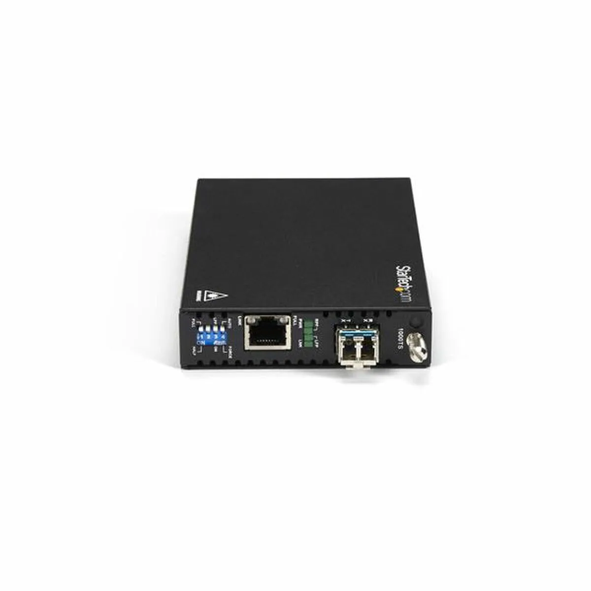 Convertisseur adaptateur startech et91000sm10 s5505781586. Diaytar, c'est l'alliance inattendue entre la rigueur suisse et la créativité italienne, appliquée au produit généraliste.