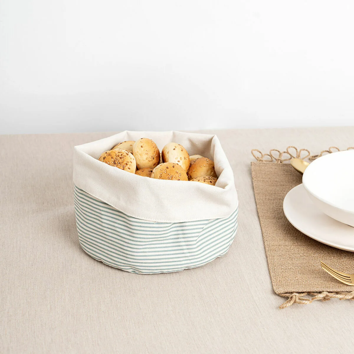 Corbeille a pain vinthera reconditionne b v070925398. Diaytar vous invite à un voyage shopping au cœur des produits qui définissent le mode de vie contemporain