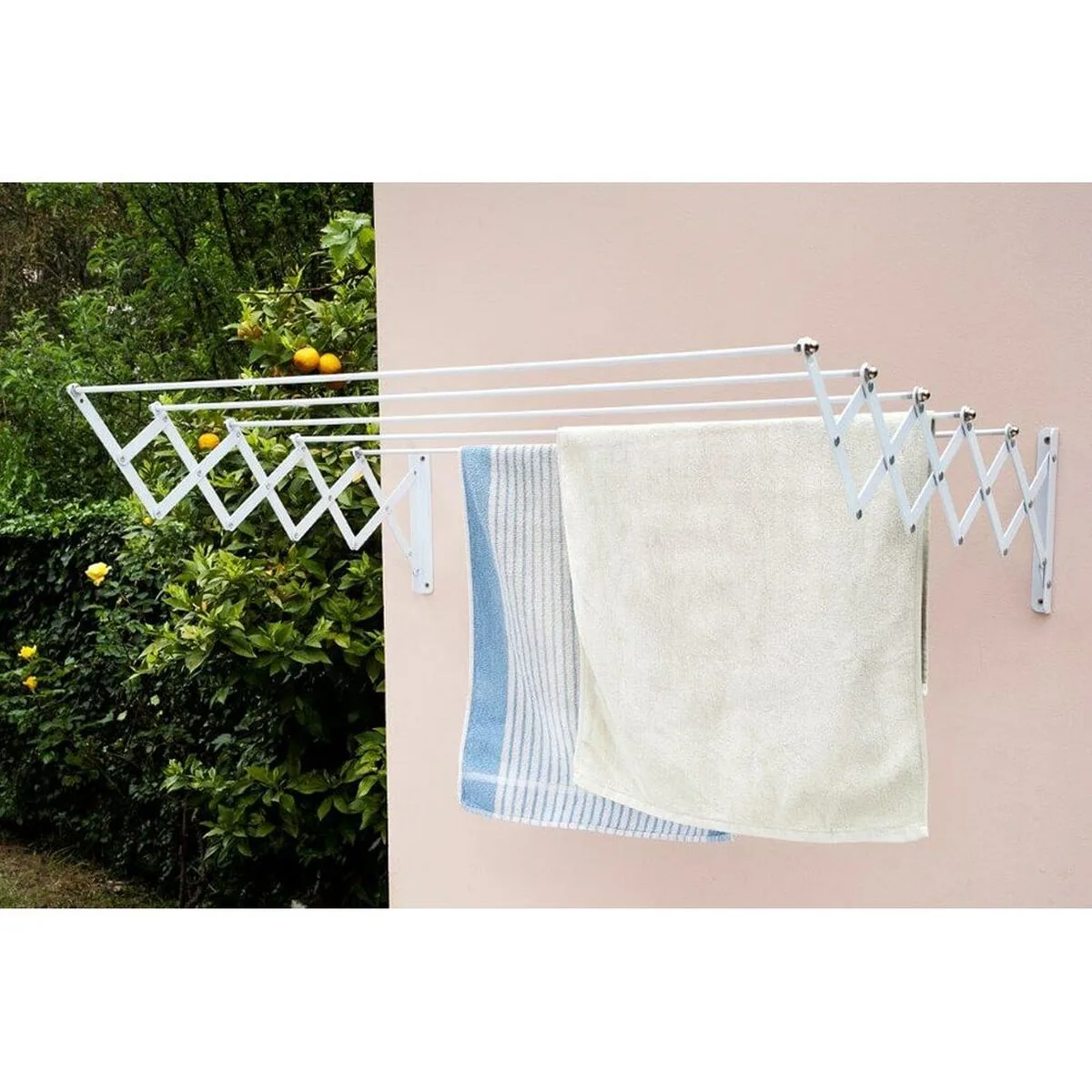 Corde a linge mural retractile aluminium 100 x 70 x 23 cm s791277021. Diaytar a été conçu pour ceux qui voient le shopping en ligne comme une source d'inspiration et de solutions pratiques