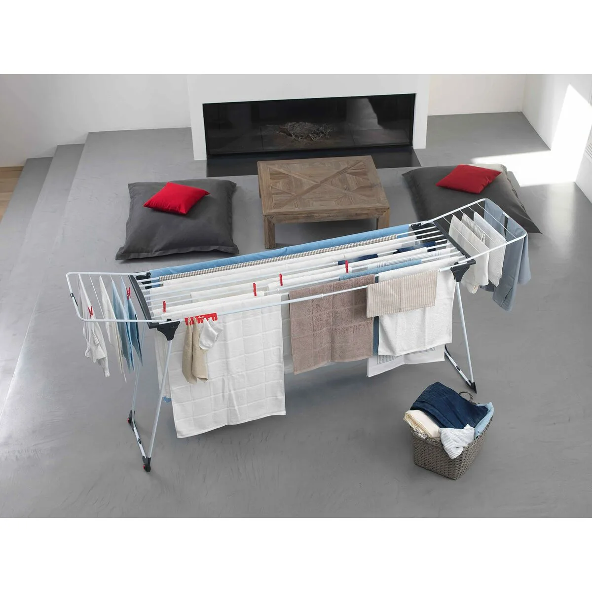 Corde a linge vileda infinity blanc aluminium 257 x 57 x 100 cm extensible s792416885. Diaytar, c'est la solution élégante à tous vos problèmes du quotidien, et la source de nouvelles envies insoupçonnées.