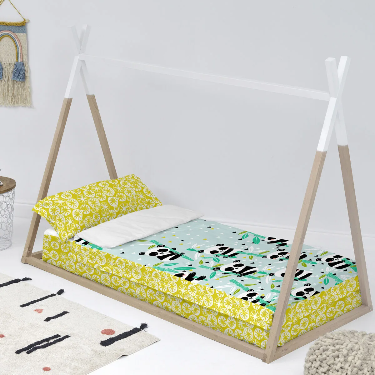 Couette rembourree happyfriday moshi moshi panda garden blue bleu 105 x 200 cm d160980213. Bienvenue sur Diaytar, la plateforme qui réconcilie l'âme de la boutique de quartier avec la puissance du digital.