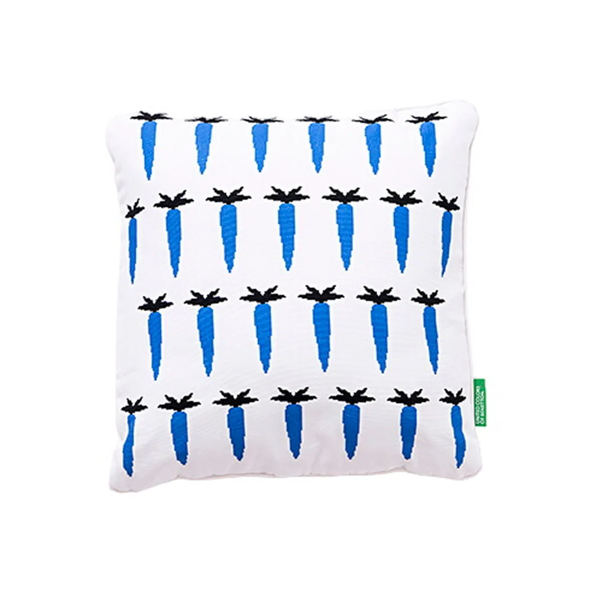 Coussin benetton bleu blanc carotte 40 x 40 cm s500365414. Découvrez l'univers Diaytar : une boutique en ligne généraliste qui marque style, qualité et originalité dans chaque produit