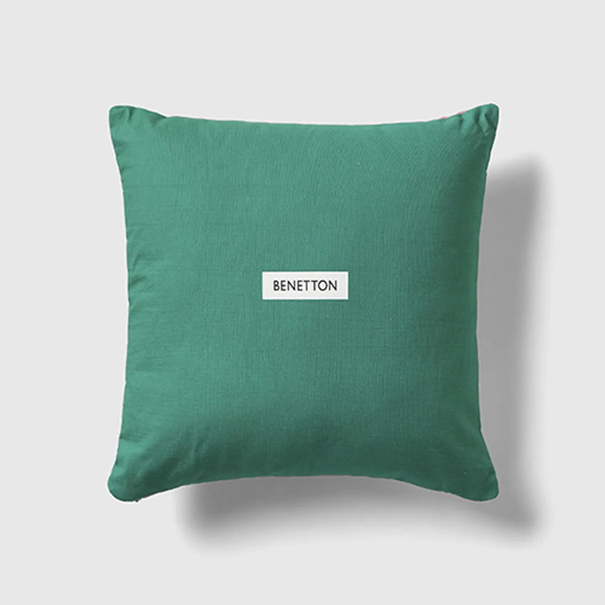 Coussin benetton vert rose pomme 40 x 40 cm carre s500368029. Diaytar ne suit pas les tendances, il les anticipe à travers sa sélection前瞻 de produits électroniques et généraux