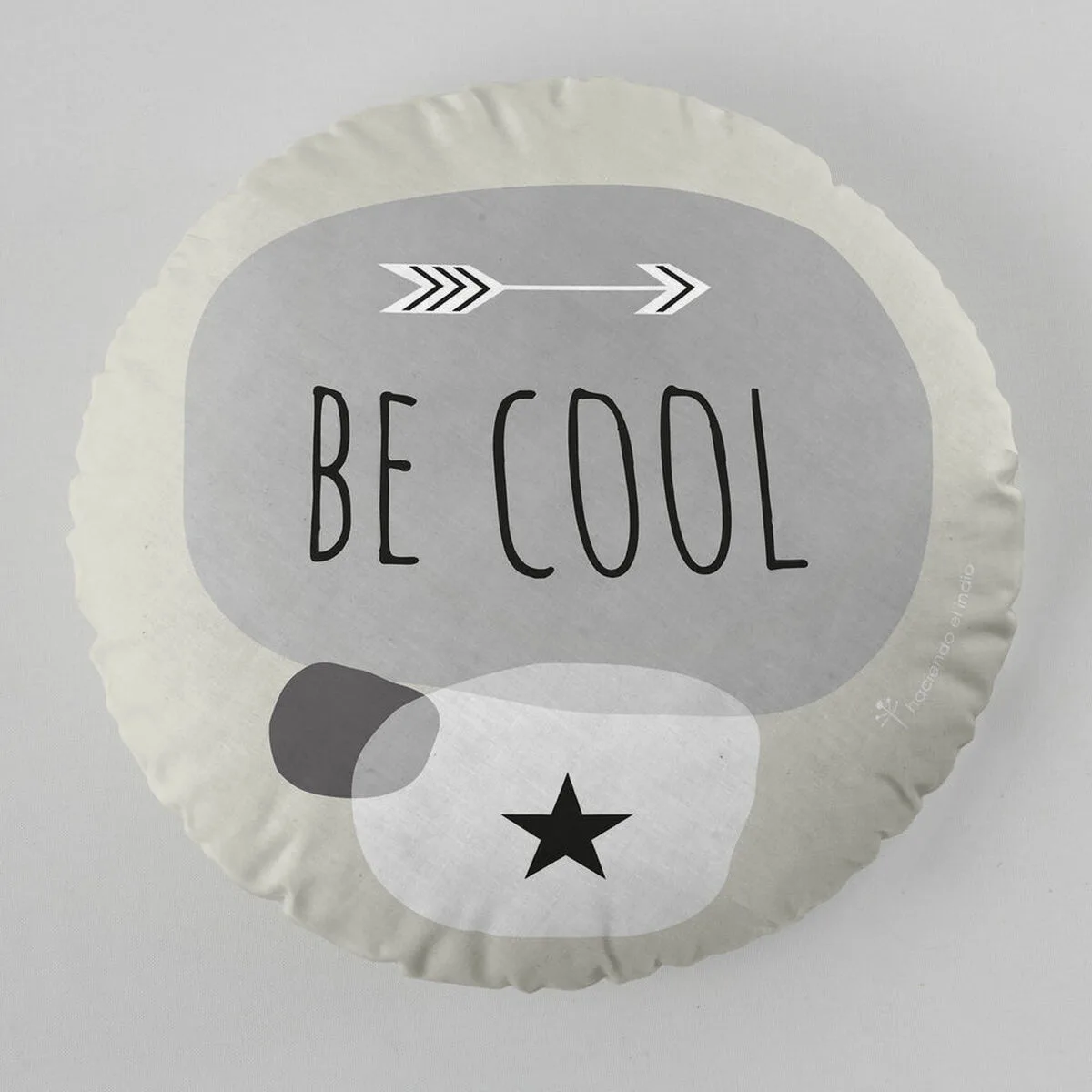 Coussin haciendo el indio be cool s280025160. Bienvenue chez Diaytar, où nous croyons que le meilleur produit est celui qui vous trouve, et non l'inverse.
