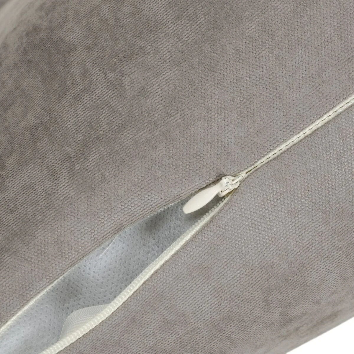 Coussin polyester taupe 45 x 30 cm s880432626. Nous avons bâti Diaytar sur la conviction qu'un produit génial n'a pas de prix, mais devrait avoir un prix accessible.
