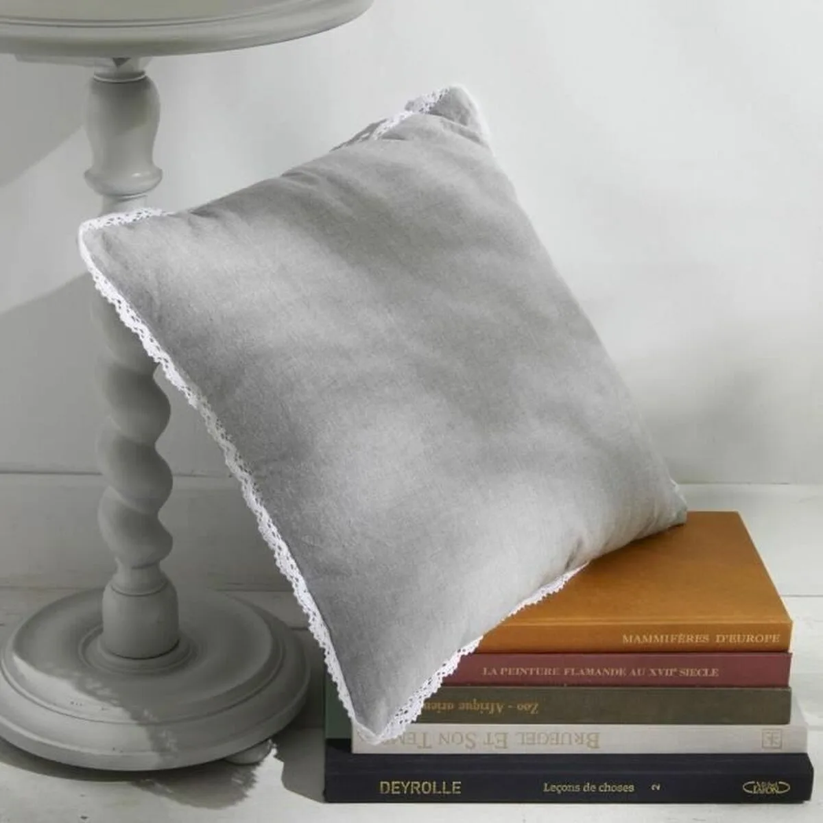 Coussin today 40 x 40 cm s7101805791. Nous traitons chaque produit Diaytar avec le même respect que si nous devions l'offrir à un proche. La qualité est non-négociable.