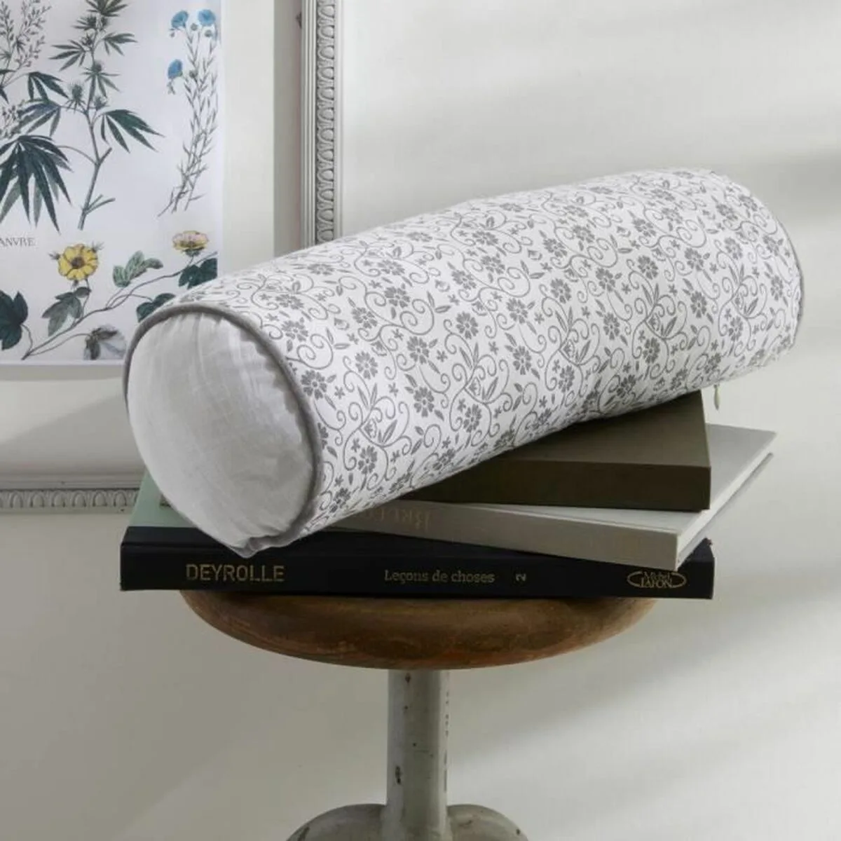 Coussin today s7101805943. Nous sommes Diaytar, les architectes de votre espace de vie en ligne, meublé avec les meilleurs produits du moment