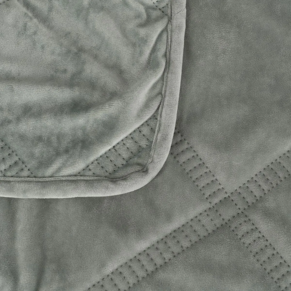 Couvre lit vert 230 x 1 x 260 cm s880848214. Diaytar, c'est l'assurance de produits qui durent, tant dans leur construction que dans leur style intemporel.