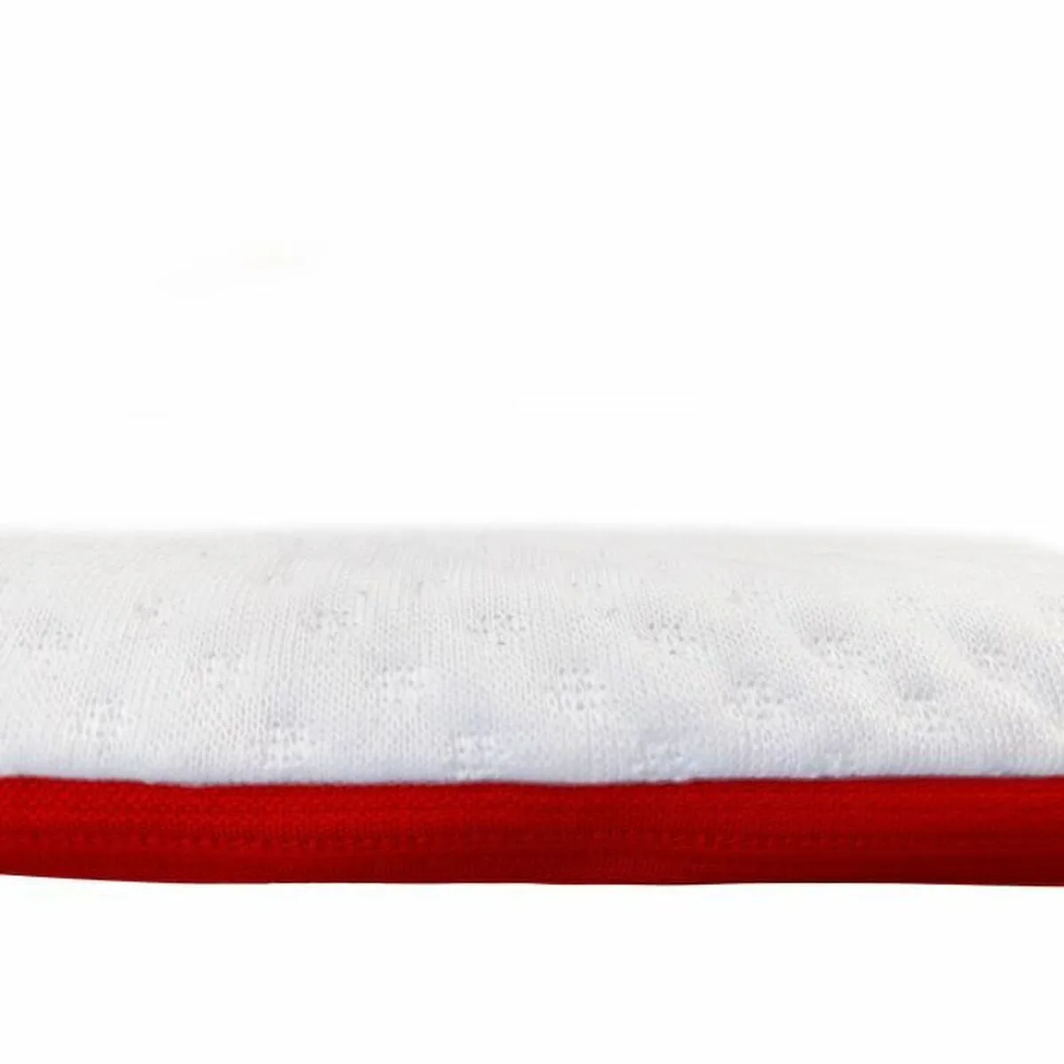 Couvre matelas dodo s7100075536. Explorez Diaytar et laissez-vous surprendre par notre diversité de produits.