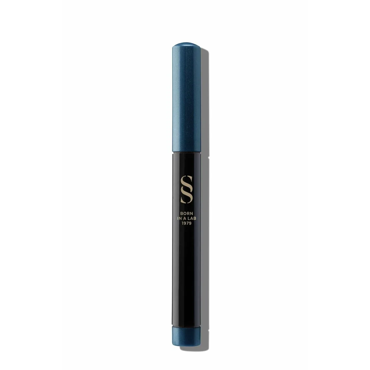 Crayon pour les yeux sensilis jumbo eyes no 04 blue marine 4 g s0512550263. Oubliez tout ce que vous savez sur le e-commerce. Diaytar réécrit les règles avec une offre audacieuse et éclectique.