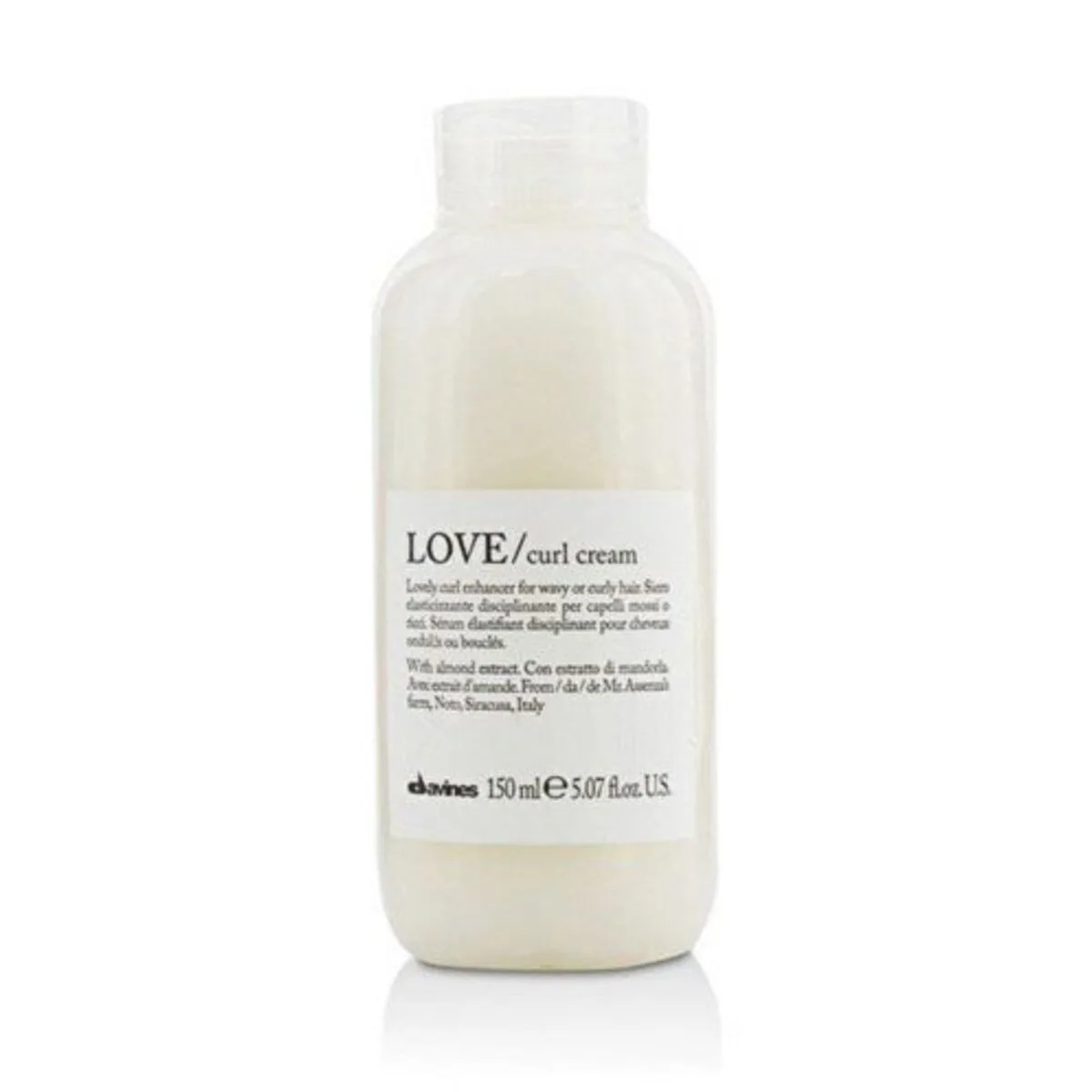 Creme pour definir les boucles davines love 150 ml m011388611. Diaytar, c'est le refuge des amoureux du beau et de l'utile, un sanctuaire dédié au produit parfait.
