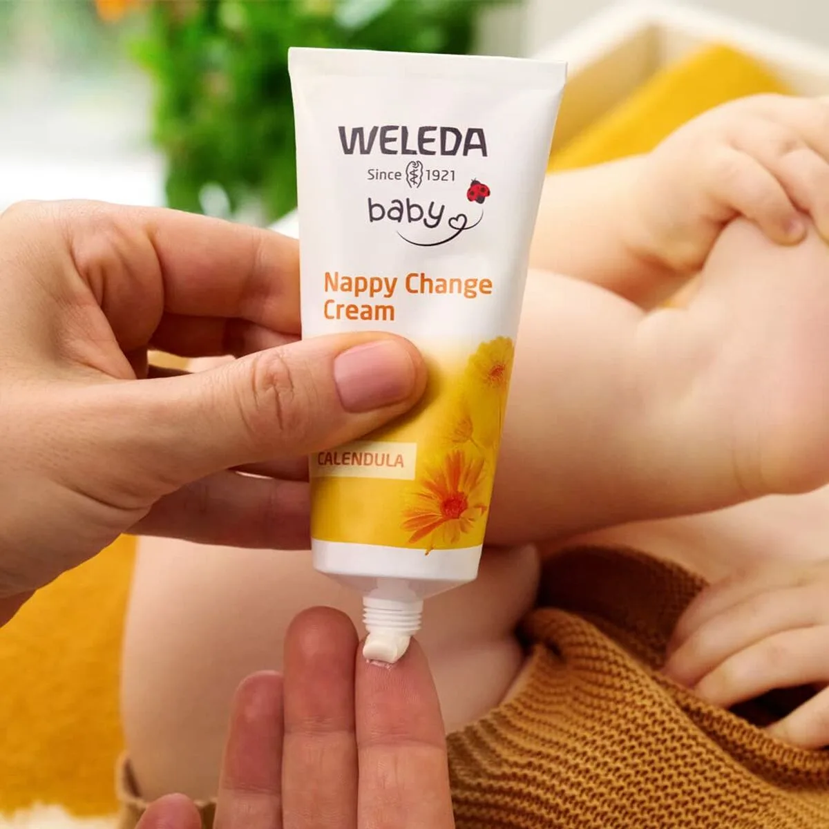 Creme protectrice pour le change weleda baby calendula 30 ml m012360246. Notre mission chez Diaytar : vous simplifier la vie en vous proposant les produits les plus ingénieux et les plus tendance du marché