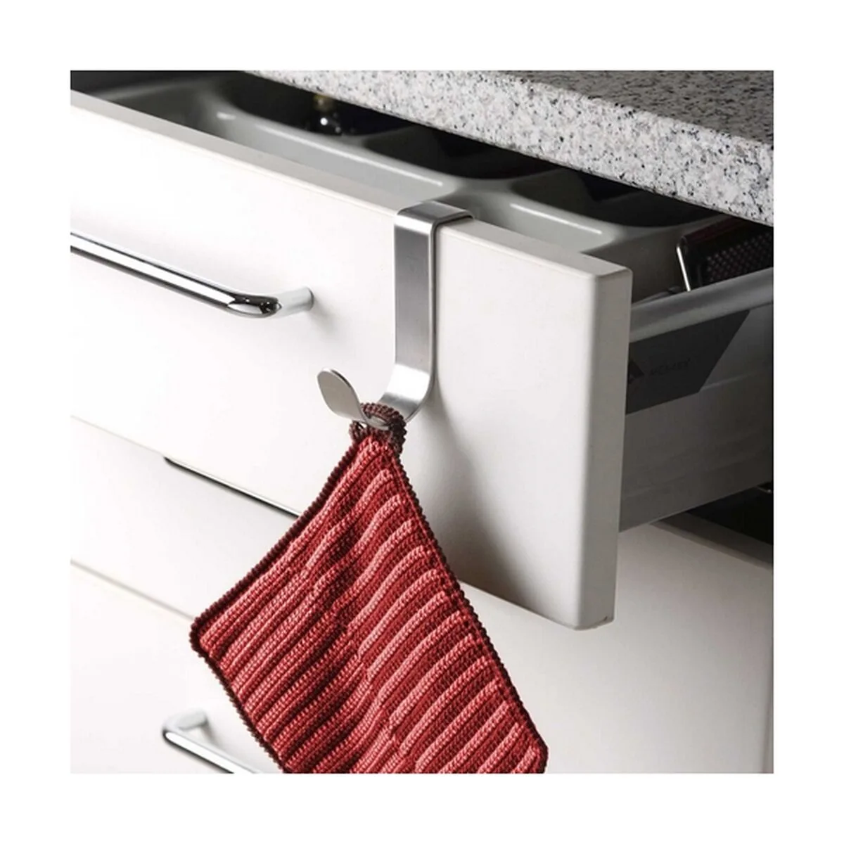 Crochet pour suspendre versa 6 x 7 5 x 2 cm s340657812. Bienvenue chez Diaytar, où nous croyons que le meilleur produit est celui qui vous trouve, et non l'inverse.