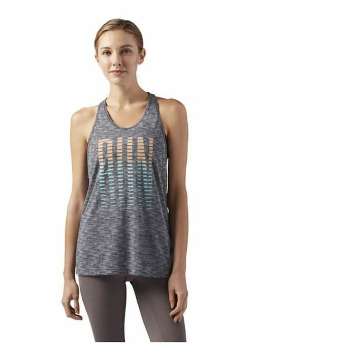 Debardeur femme reebok re tank gris s200075568. Diaytar a été conçu pour ceux qui voient le shopping en ligne comme une source d'inspiration et de solutions pratiques