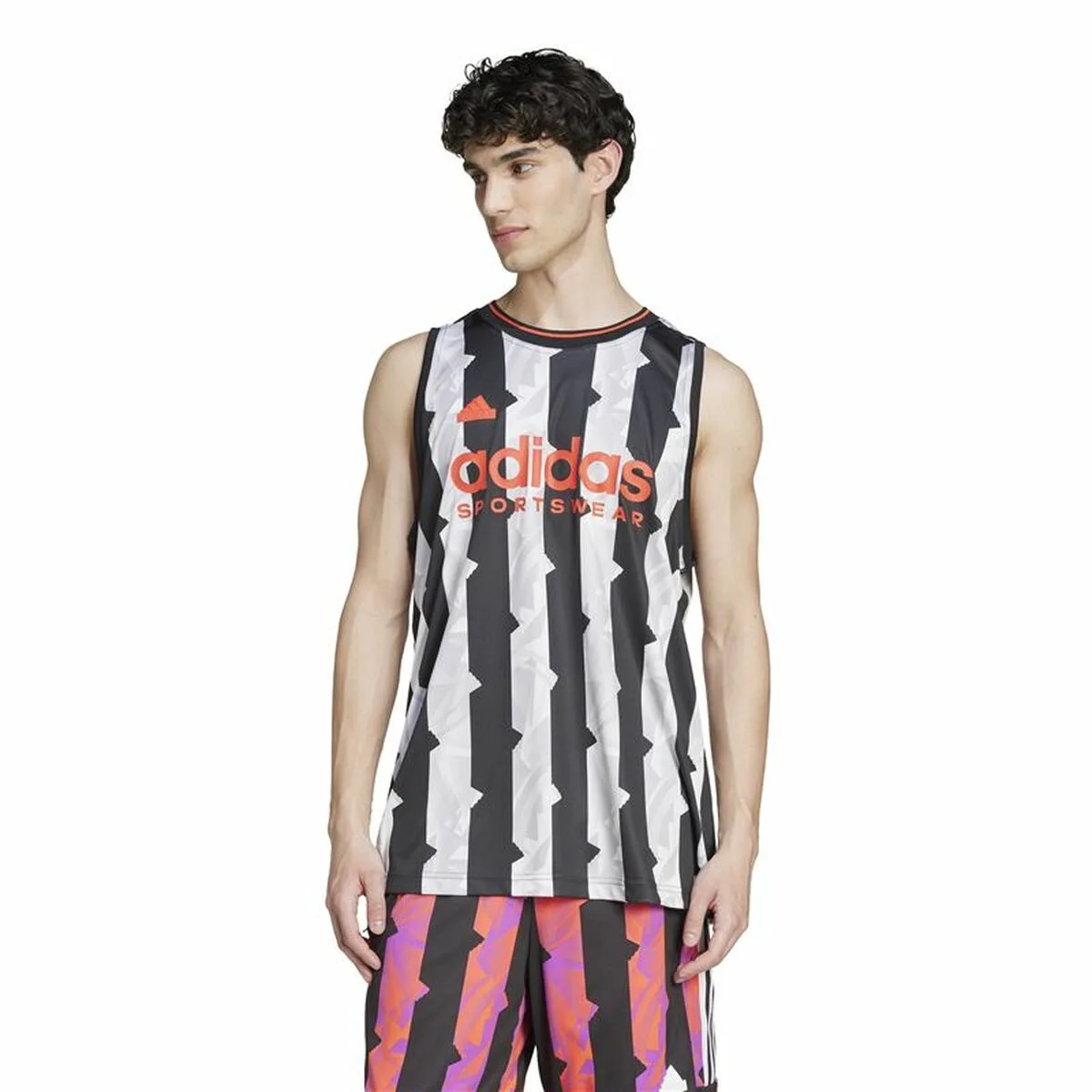 Debardeur homme adidas house of tiro tank top blanc noir s6417645870. Notre algorithme préféré chez Diaytar ? L'humain. Car rien ne remplace le coup de cœur pour un produit exceptionnel.