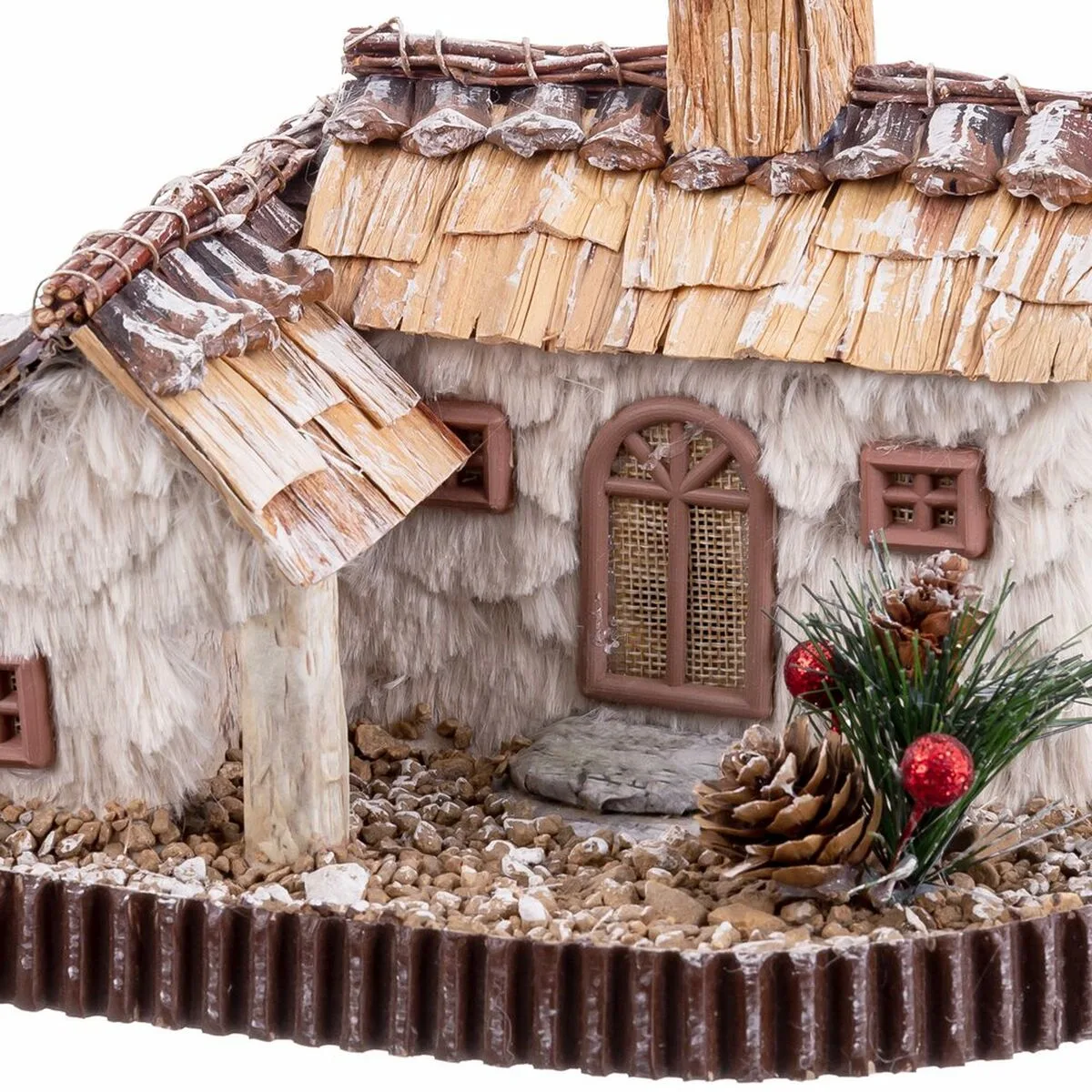 Decorations de noel multicouleur polyfoam maison 26 x 18 5 x 16 cm s880398820. Diaytar réinvente votre quotidien avec des objets déco pleins de charme.