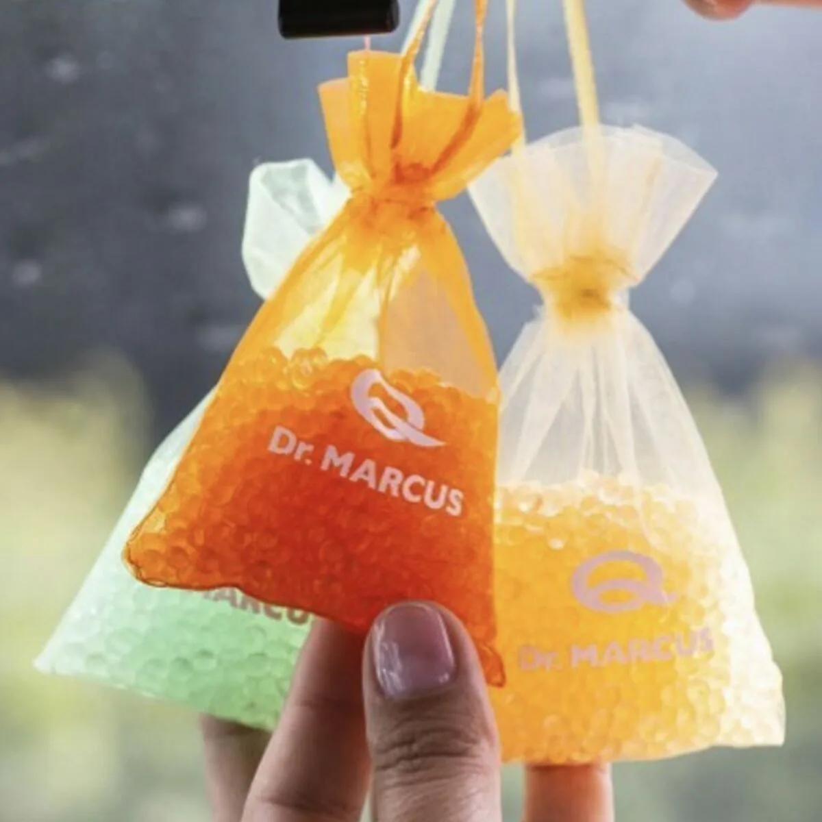Desodorisant pour voiture dr marcus fresh bag tropical parfum pochette s3711736227. Soyez à la pointe de la tendance et de la technologie avec Diaytar, votre partenaire pour un shopping généraliste avisé