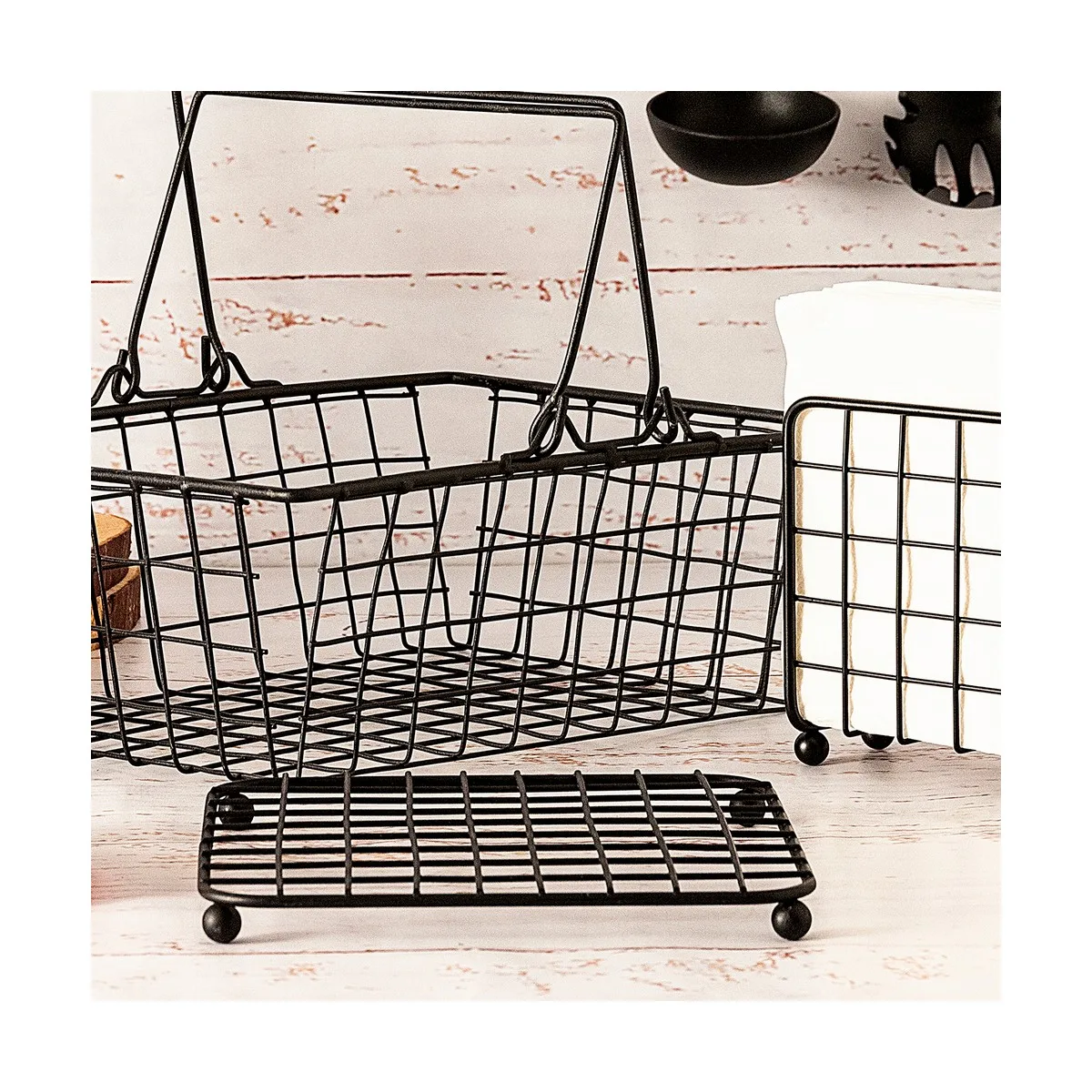 Dessous de plat quid ebano noir metal 18 5 x 18 5 x 1 5 cm s270561010. Diaytar cultive l'art de la surprise en vous proposant constamment de nouveaux produits généraux et high-tech inattendus