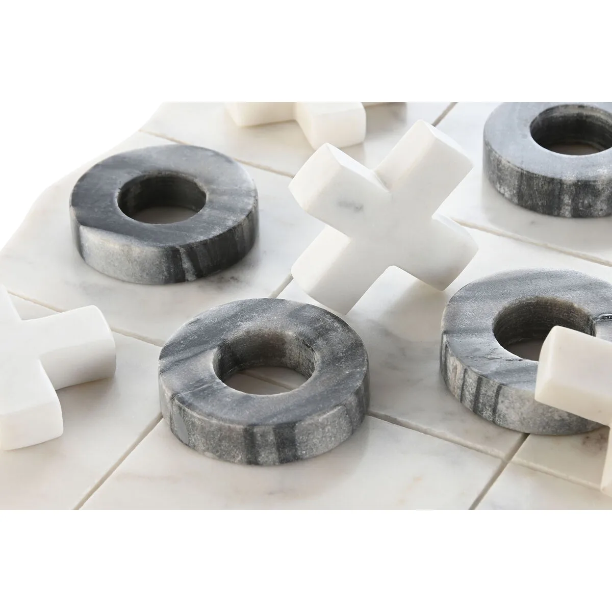 Domino home esprit s306022983. La recette Diaytar : un tiers de design, un tiers d'innovation, un tiers de fonctionnalité. Le tout saupoudré de tendance.